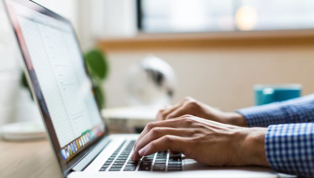 BYOD: Benefits of Bring-Your-Own-Device Policies at School and Work